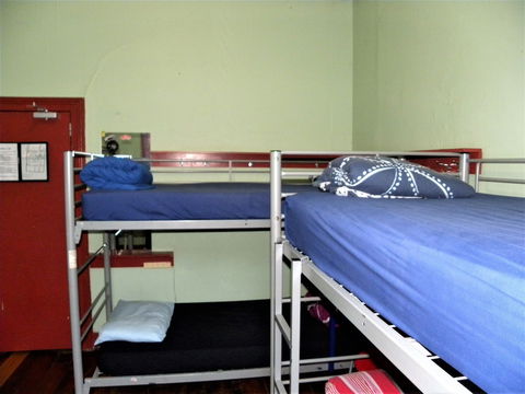 Market Tavern - Hostel And Bar - Accommodation Kalgoorlie 6