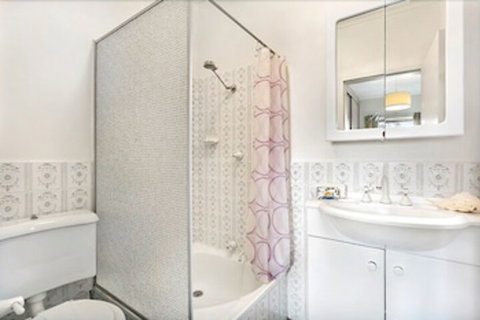 The Apartment Service CLIFT - Accommodation Kalgoorlie 2