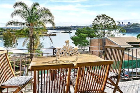 The Apartment Service CLIFT - Accommodation Kalgoorlie 0