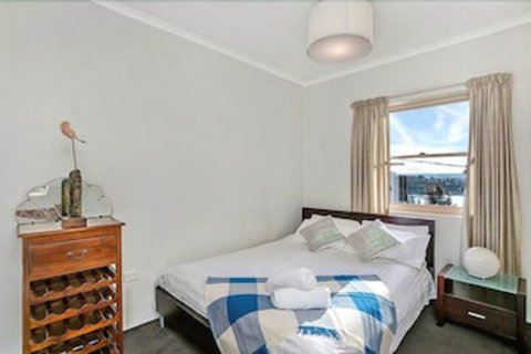 The Apartment Service CLIFT - Accommodation Kalgoorlie 5