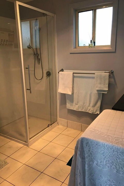 Seaview Retreat - Accommodation Kalgoorlie 2