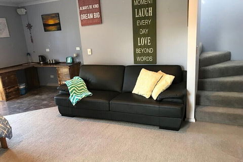 Seaview Retreat - Accommodation Kalgoorlie 5
