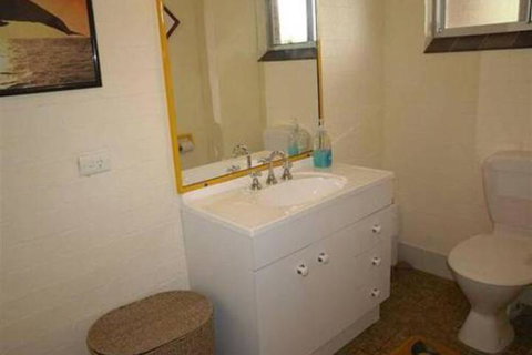 ANCHORAGE 1 - Accommodation Kalgoorlie 2