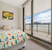 Cosy 3BR Penthouse close to Westfield Hornsby  Train Station - Accommodation Kalgoorlie