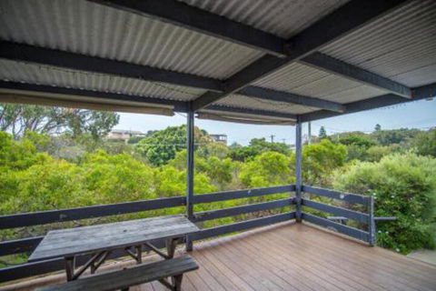 The Gee Beach House - Accommodation Kalgoorlie 3
