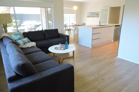 Contemporary Cove - Accommodation Kalgoorlie 2