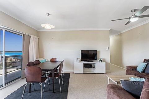 Adriana 10 / 83 Ronald Avenue - Accommodation Kalgoorlie 7