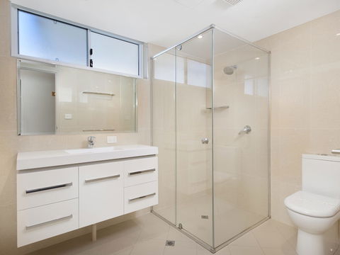 Shoal Edge Unit 1 / 31Shoal Bay Road - Accommodation Kalgoorlie 5