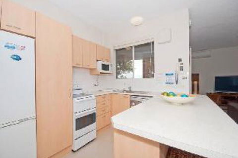 2 Bedroom Apartment Kiah Unit 16 / 53 Victoria Parade - Accommodation Kalgoorlie 4