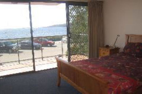 3 Bedroom House Shoal Bay Palm Beach - Accommodation Kalgoorlie 3