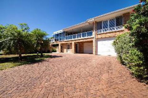 3 Bedroom House At Sandy Point Road 151 - Accommodation Kalgoorlie 2