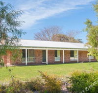 Dunsborough Holiday Homes Lens Lair Quindalup - Accommodation Kalgoorlie