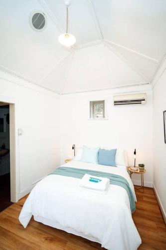 Little Chapel On Durham Netflix Wifi Cosy! - Accommodation Kalgoorlie 2