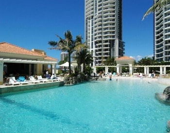 Ocean & Riverview At Chevron Renaissance - Accommodation Kalgoorlie 1