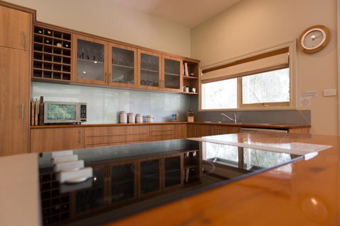 Devinegetaway - Accommodation Kalgoorlie 6