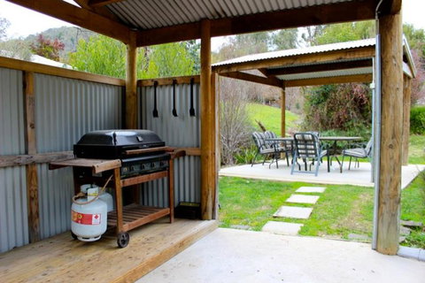 Cedar Holiday Units Apartment 2 - Accommodation Kalgoorlie 3