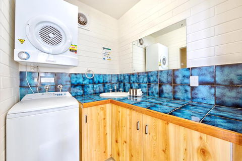 Snow Ski Apartments 18 - Accommodation Kalgoorlie 1