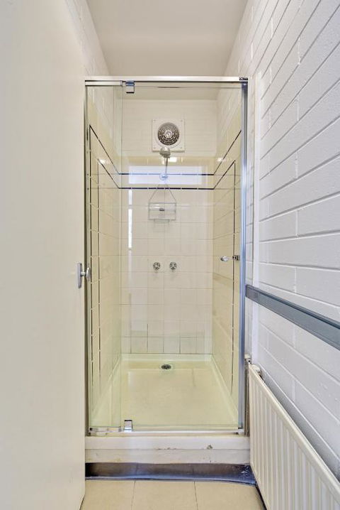 Snow Ski Apartments 18 - Accommodation Kalgoorlie 2