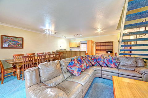 Snow Ski Apartments 41 - Accommodation Kalgoorlie 3