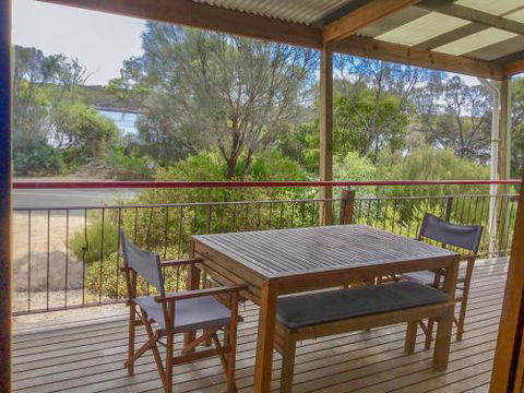 Samphire Beach House - Accommodation Kalgoorlie 3