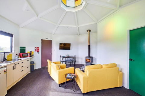Zuny Yurt - Accommodation Kalgoorlie 5