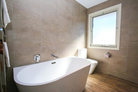 Amber Mist Villa One - Accommodation Kalgoorlie 6