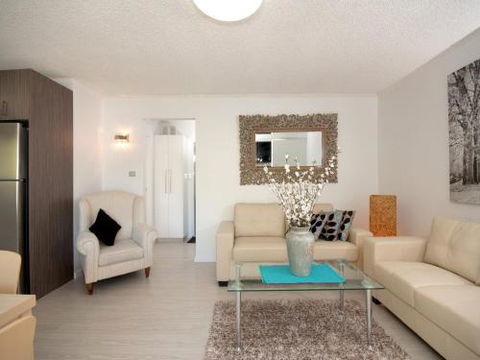 Lillian Street Shoal Court Unit 05 7 - Accommodation Kalgoorlie 3
