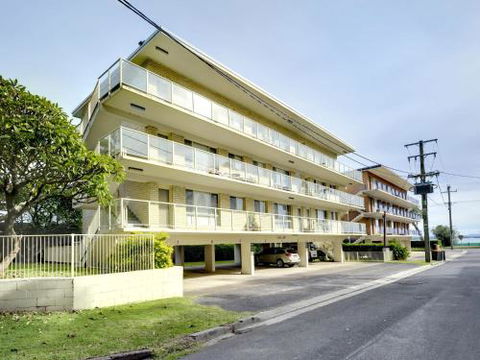 Lillian Street Shoal Court Unit 05 7 - Accommodation Kalgoorlie 1