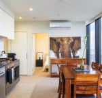 ON TOP of THE WORLD BEST VIEWS in MELBOURNE  - Accommodation Kalgoorlie