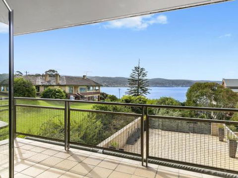 APARTMENT 29 PACIFIC APARTMENTS Grand Escape With Ocean Views - Accommodation Kalgoorlie 4