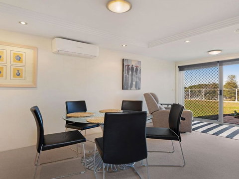 Garden Apartment At Forster Tower - Accommodation Kalgoorlie 1
