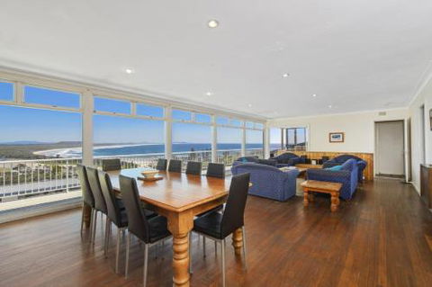 La Mer 19 Dulconghi Street - Accommodation Kalgoorlie 1
