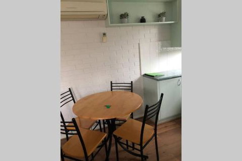 Albatross Unit 6 - Accommodation Kalgoorlie 3