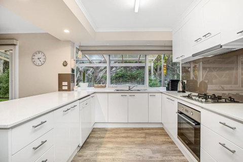 Hilltop Beach House: Newly Updated - Accommodation Kalgoorlie 1
