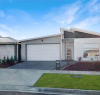 Brand New Home 10 mins to Beach Torquay Geelong Deakin Hospitals - Accommodation Kalgoorlie