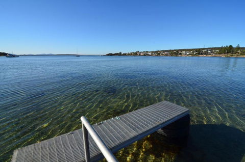 CDC 625 Beach House - Accommodation Kalgoorlie 1