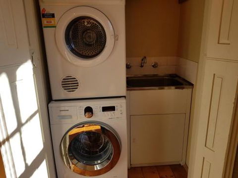 CARNBREA - Accommodation Kalgoorlie 5