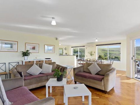 VALLEY VIEWS 10 Valley Heights Drive - Accommodation Kalgoorlie 4
