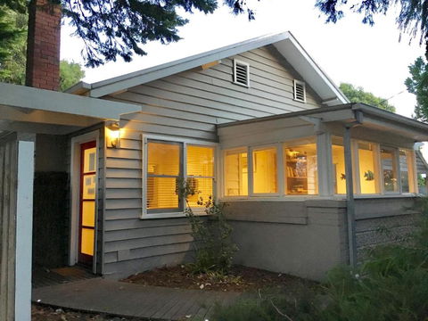 The Cute Beach House - Accommodation Kalgoorlie 1