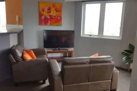 Affordable Unit Minutes To The Heart Of Surfers Paradise - Accommodation Kalgoorlie 0