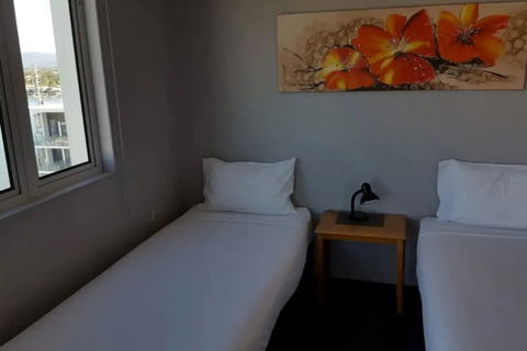 Affordable Unit Minutes To The Heart Of Surfers Paradise - Accommodation Kalgoorlie 5