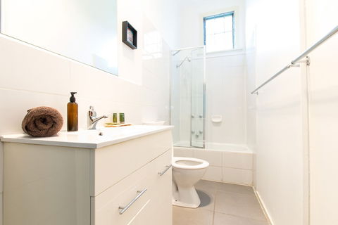 HUNTER In The Heart Of Collingwood Fitzroy - Accommodation Kalgoorlie 4