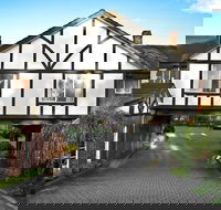 Elizabethan Lodge - Accommodation Kalgoorlie