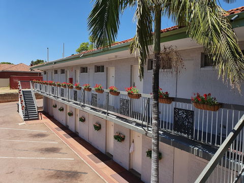 Toorak Lodge - Accommodation Kalgoorlie 0