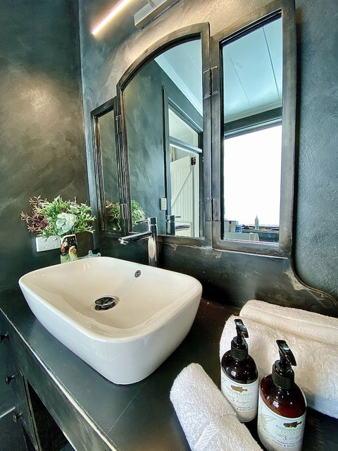 LifeTime Private Retreats - Accommodation Kalgoorlie 6
