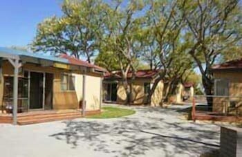 Kickback Cottages - Accommodation Kalgoorlie 4