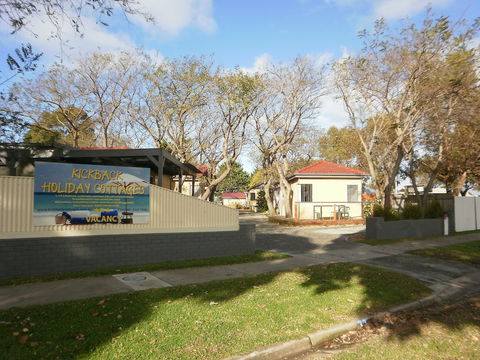 Kickback Cottages - Accommodation Kalgoorlie 3