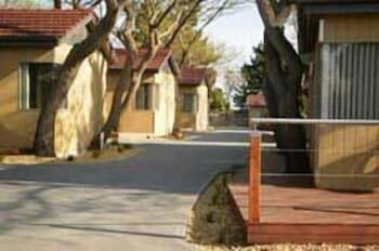 Kickback Cottages - Accommodation Kalgoorlie 1