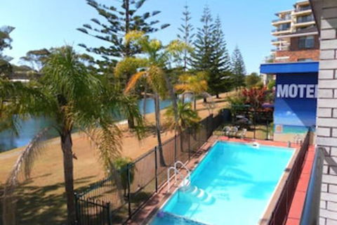 Le George Motel - Accommodation Kalgoorlie 0