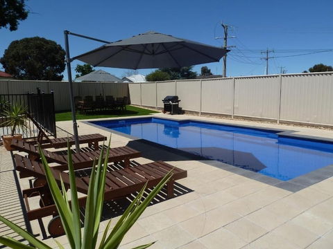 Ploughmans Motor Inn - Accommodation Kalgoorlie 5